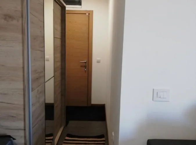 Mr Alek - Luxury Lägenhet